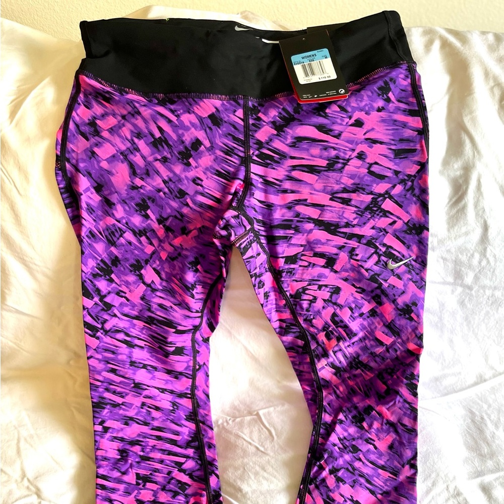 🌸🌺 NWT: Nike Epic Lux Tight Fit Running Tights, Size M